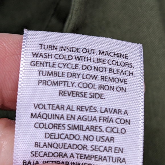 #16 ๐ 5 For $25 ๐ Two Girls Shirts - Picture 9 of 9